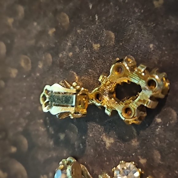 Vintage Clear Jet Black Glass Rhinestone Clip Earrings - Picture 4 of 4